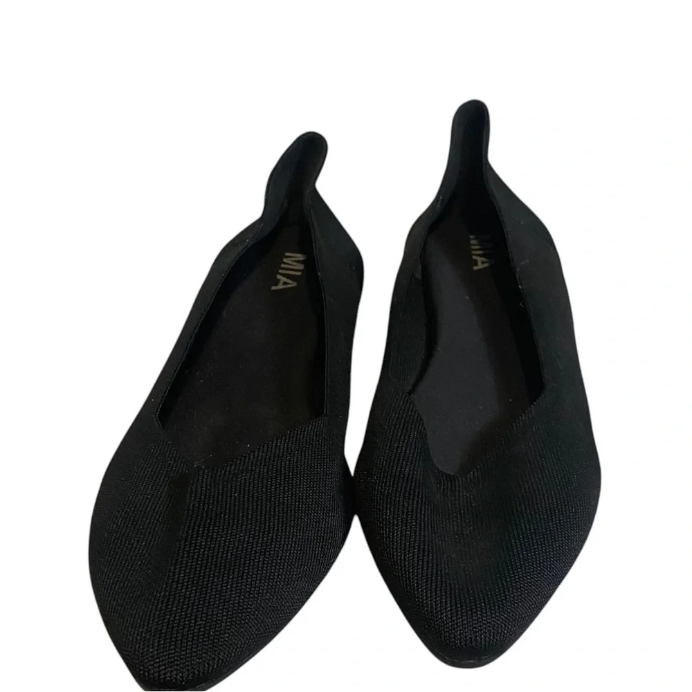 MIA Kerri Pointed Toe Fabric Black Flats Sz 13 New